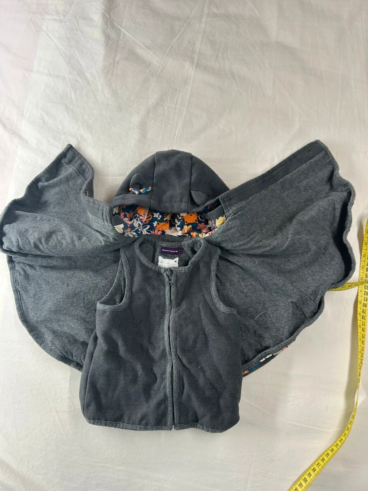 Grijze bolero-sarong met vintage motief voor kinderen van Sergent Major – photo 5